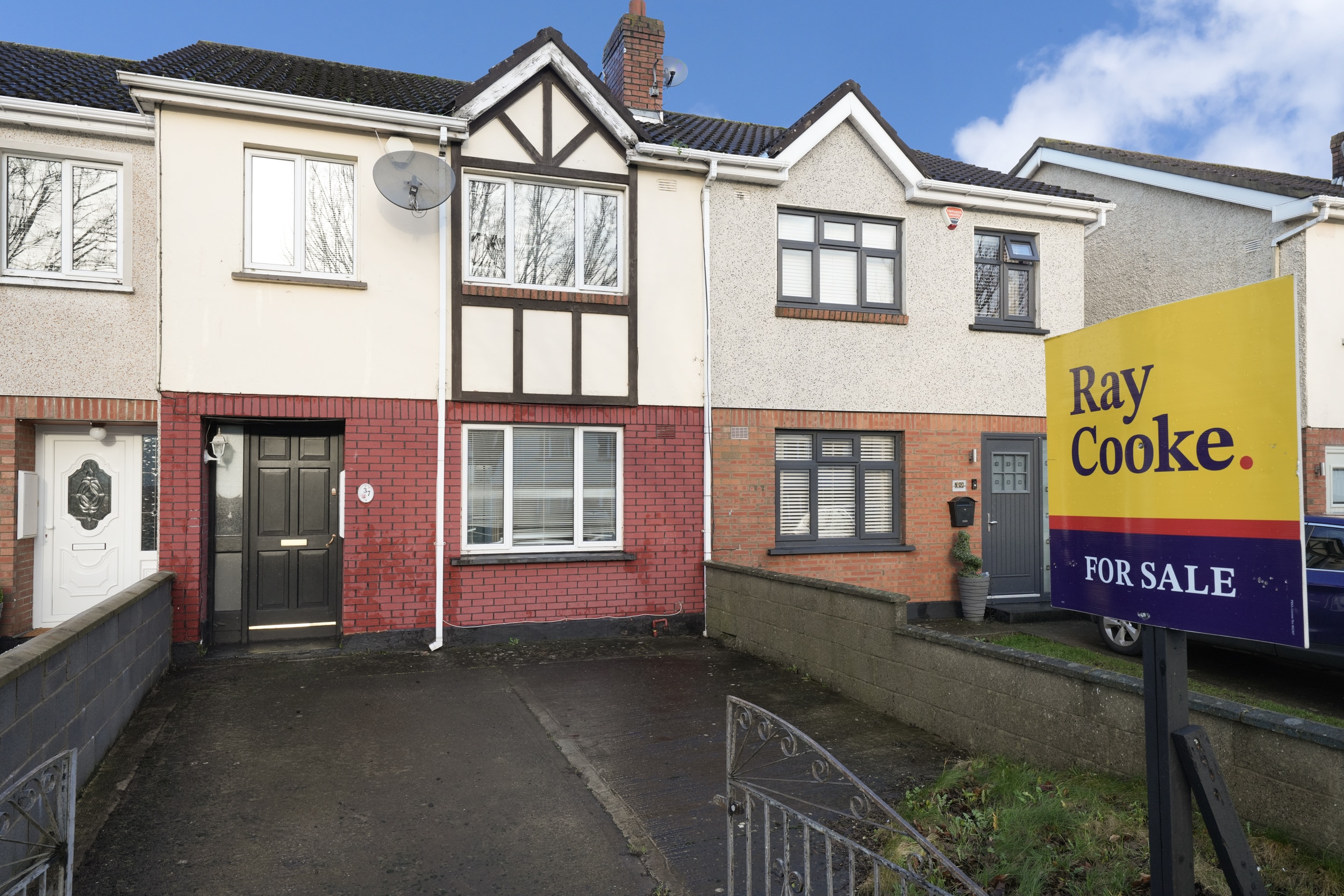 37 Sundale Close, Tallaght, Dublin 24 D24 WF8C