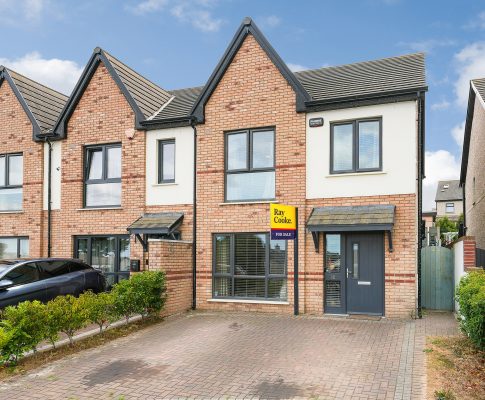 12 Elder Heath Walk, Kiltipper, Dublin 24