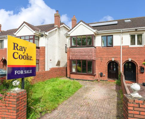 11 KEMPTON LAWN DUBLIN 7 D07 P8F5-3