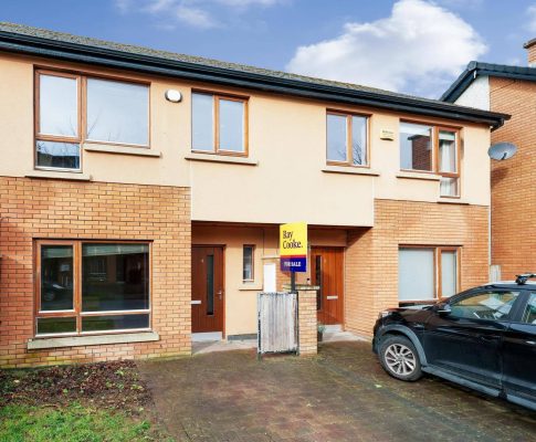 4 The Paddocks Walk, Adamstown, Co. Dublin